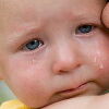 Почему ребенок плачет и как его успокоить