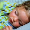 Сколько должен спать грудной ребенок