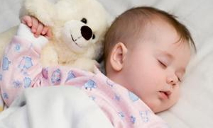 Как уложить грудного ребенка спать
